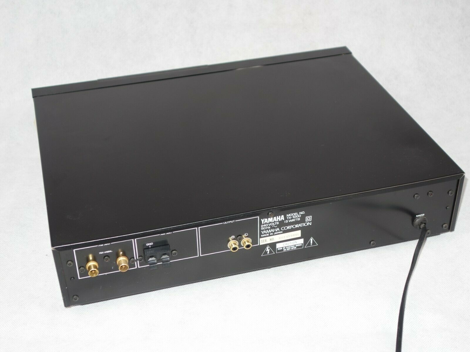 YAMAHA TX 1000 FM Tuner. A few good images! Audiophile News & Music