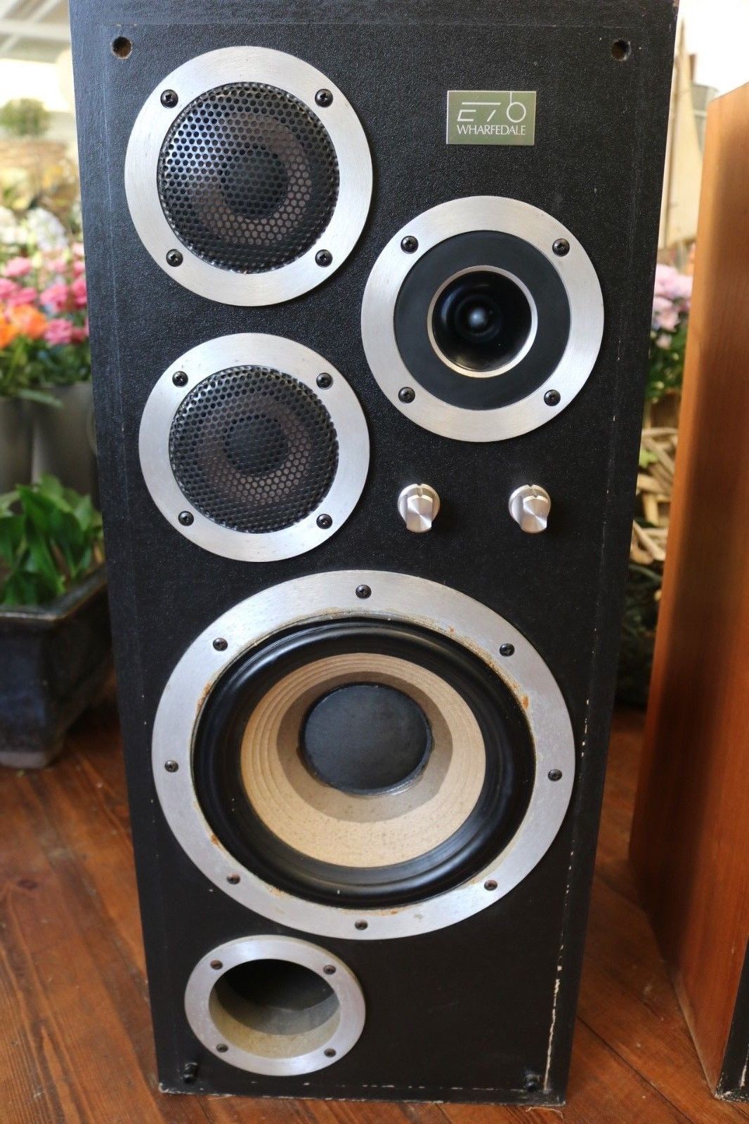WHARFEDALE E70 image gallery Audiophile News & Music Review